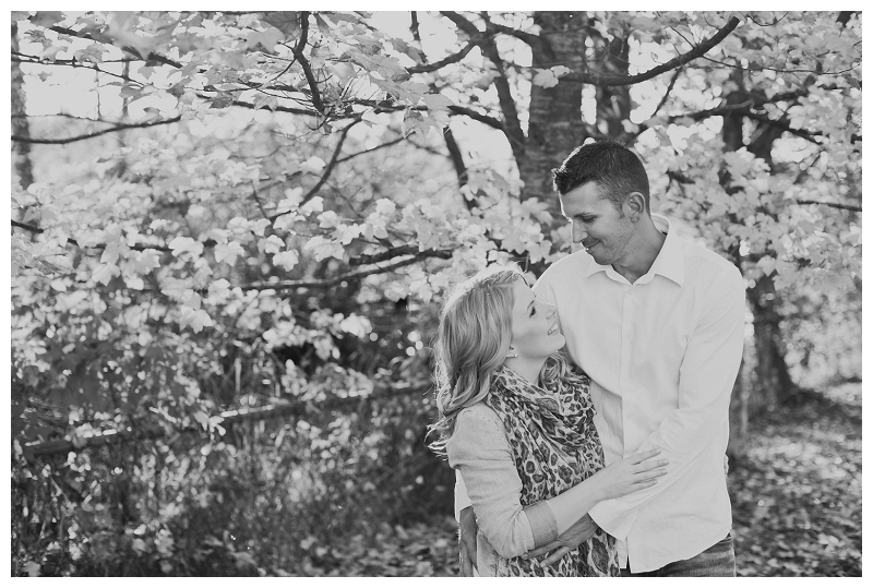 Deer Lake Park Fall Engagement Photos-16