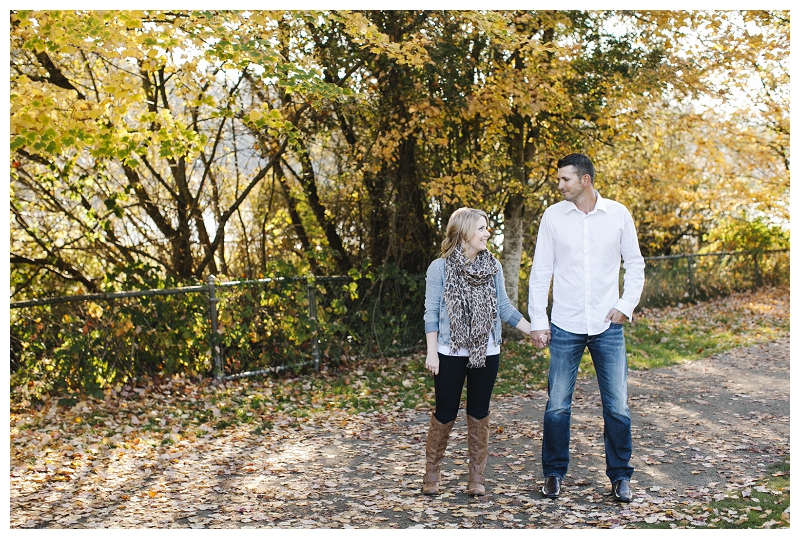 Deer Lake Park Fall Engagement Photos-3