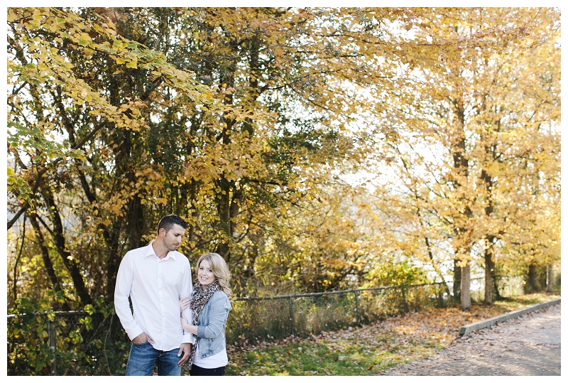 Deer Lake Park Fall Engagement Photos-5