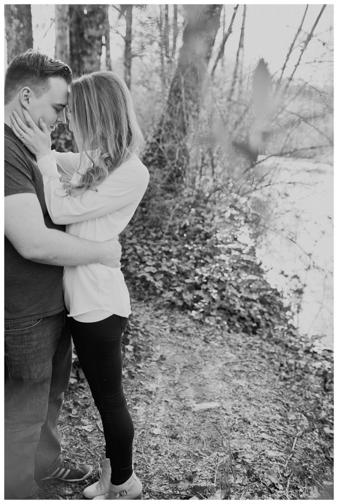 coquitlam spring park river engagement session-0012