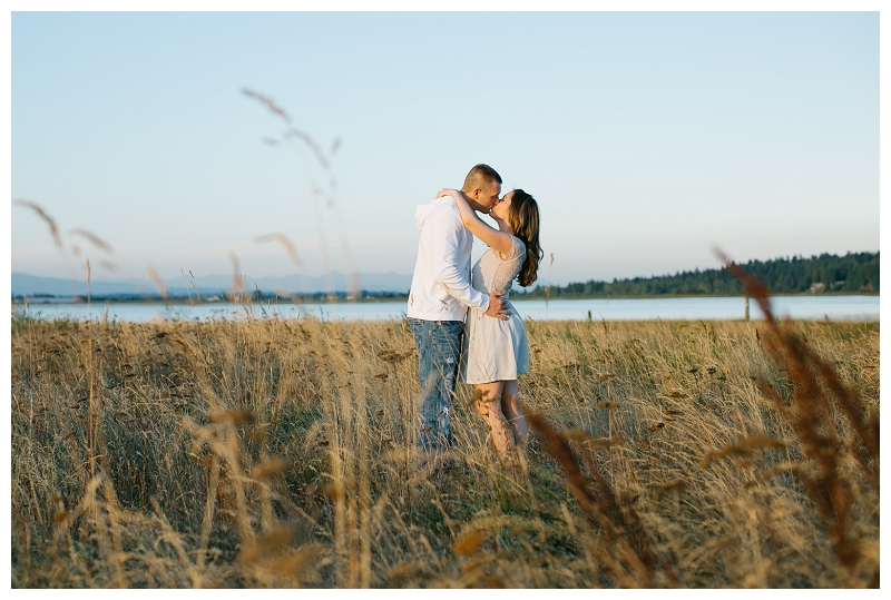 crescent beach surrey sunset engagement photographer-0017