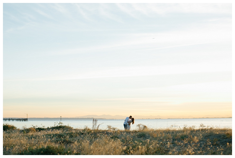 crescent beach surrey sunset engagement photographer-0034