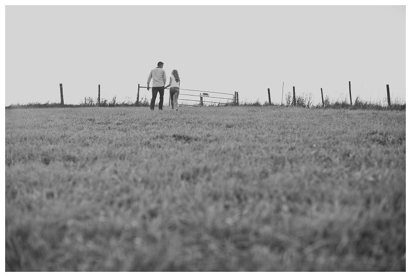 langley farm couples portraits country field at sunset-0003