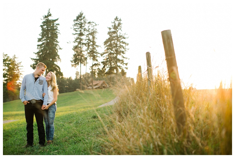 langley farm couples portraits country field at sunset-0011