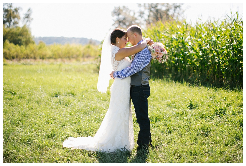 kevin+chloe abbotsford rustic country backyard wedding-53