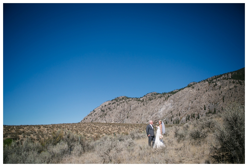 walnut beach adega winery osoyoos okanagan beach destination wedding photographer_226