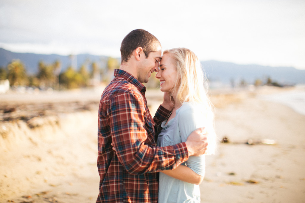 Intimate destination wedding photographer ll santa barbara engagement -12