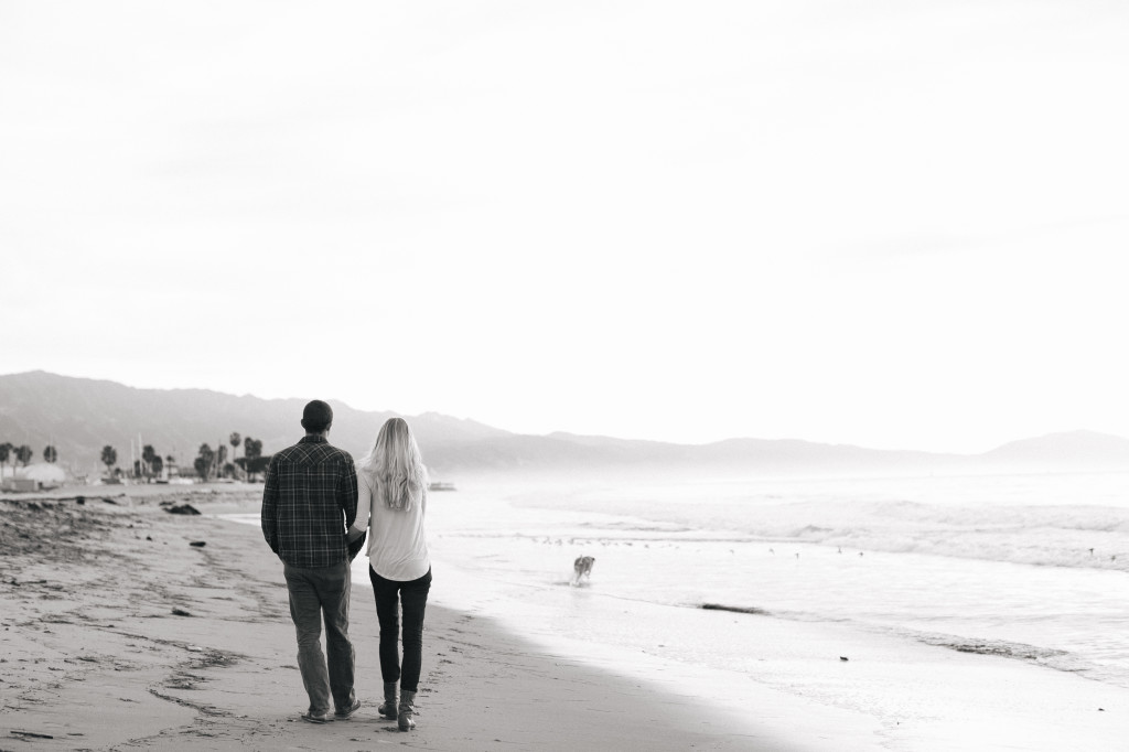 Intimate destination wedding photographer ll santa barbara engagement -13