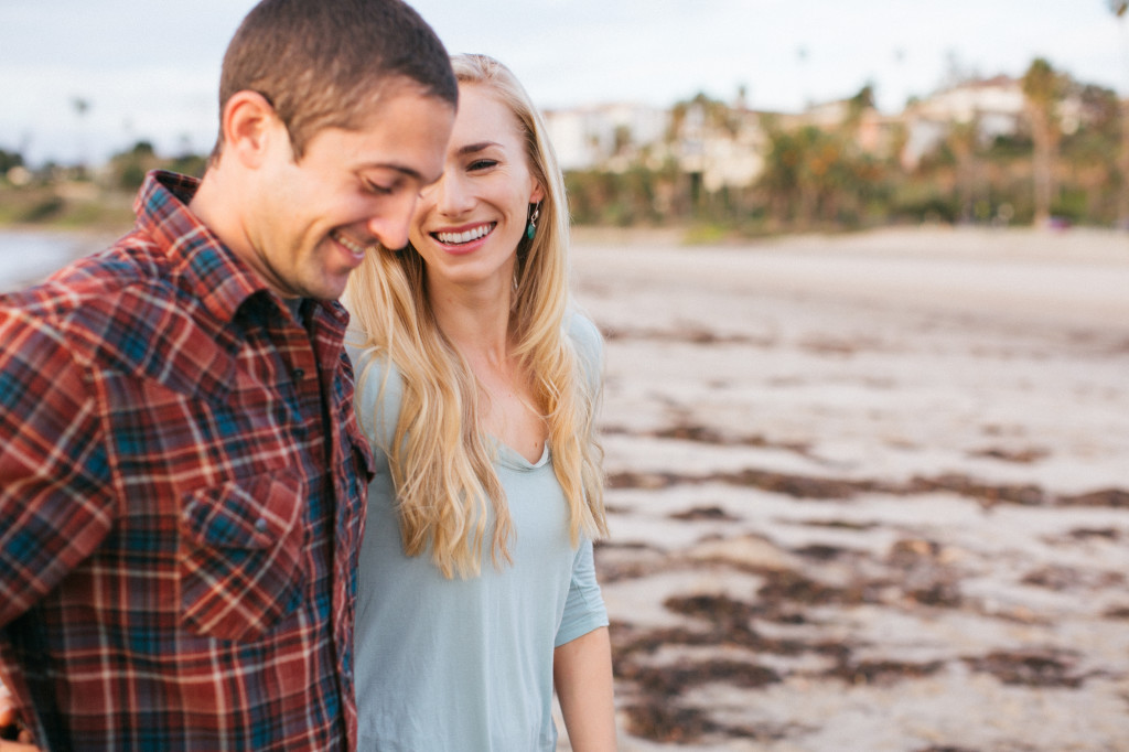 Intimate destination wedding photographer ll santa barbara engagement -3