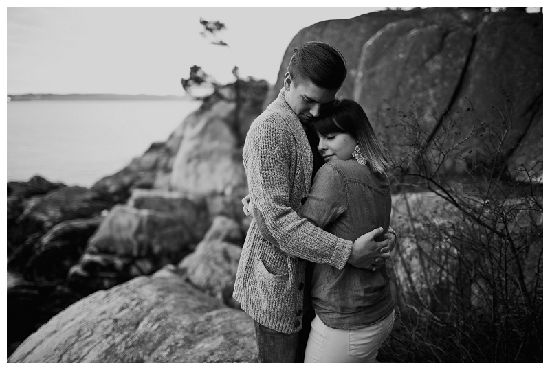 whytecliff park engagement session photographer-0492