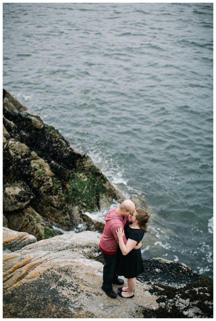 lighthouse park engagement photos-13