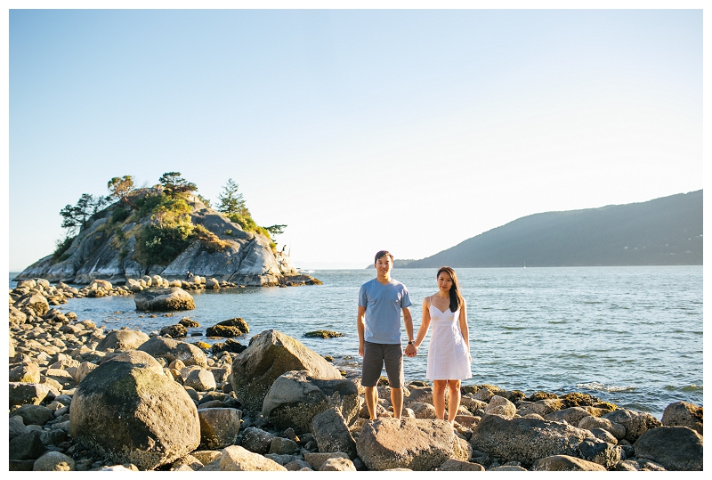 Emily+Sam ll Whytecliff Park Engagement -23