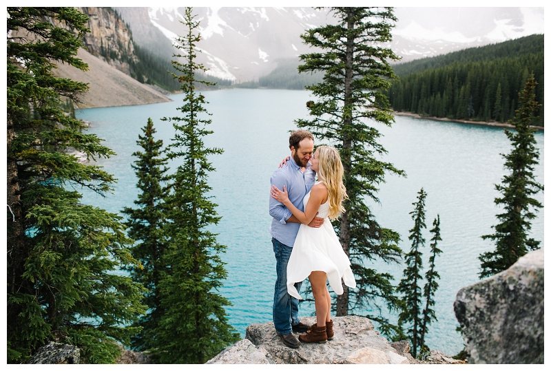 moraine lake, banff national park engagement photographer_022